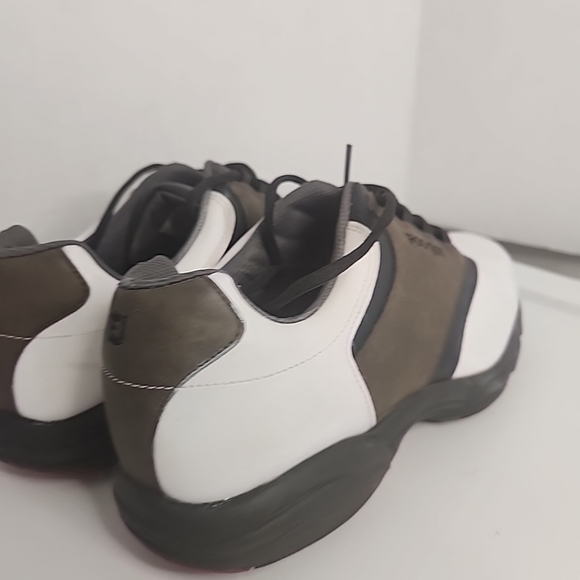 FootJoy GreenJoy Mens Soft Spikes Golf Shoes 45516 White Brown Leather Size 12 - Picture 5 of 11